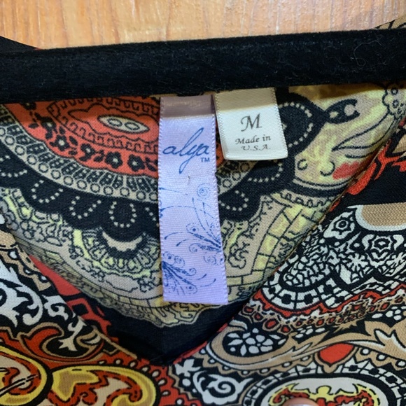 Boho Print Blouse - Picture 2 of 3